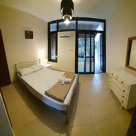 Lovely 2 Bedrooms In The Tourist Area In .