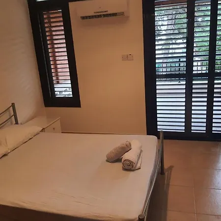 Апартаменты Lovely 2 Bedrooms In The Tourist Area In . Пафос